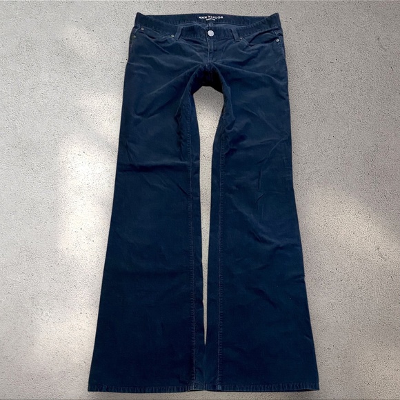 Ann Taylor Black Low Rise Pinwale Corduroy Pants - Picture 1 of 6